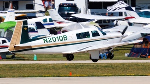 Photo of N201QB - Mooney M20J 201 operated by Private