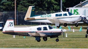 Photo of N1258X - Mooney M20E Super 21 operated by Private