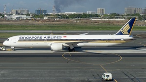 Photo of 9V-SCC - Boeing 787-10 Dreamliner operated by Singapore Airlines