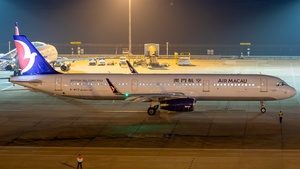 Photo of B-MCD - Airbus A321-231 operated by Air Macau