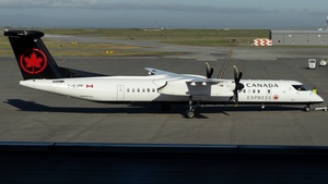 Photo of C-GJZF - Bombardier DHC-8-402 Dash 8 Q400 operated by Air Canada Express (opb Jazz Air)