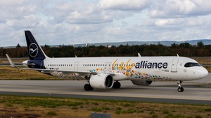 Photo of D-AIEP - Airbus A321-271NX operated by Lufthansa