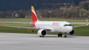 Photo of EC-NVS - Airbus A320-251N operated by Iberia