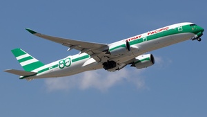 Photo of B-LRJ - Airbus A350-941 operated by Cathay Pacific Airways