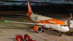 Photo of G-UZLW - Airbus A320-251N operated by easyJet