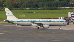 Photo of D-AICH - Airbus A320-212 operated by Condor