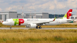 Photo of D-AXXN - Airbus A321-251NX operated by TAP Air Portugal
