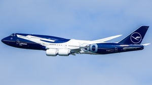 Photo of D-ABYN - Boeing 747-830 operated by Lufthansa