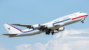 Photo of 22001 - Boeing 747-8B5 operated by Government of the Republic of Korea