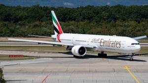 Photo of A6-EQL - Boeing 777-31H(ER) operated by Emirates