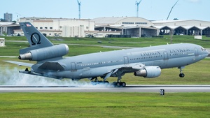 Photo of N235UL - McDonnell Douglas KDC-10-30CF operated by Omega Aerial Refueling Services