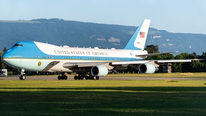 Photo of 92-9000 - Boeing VC-25A operated by US Air Force