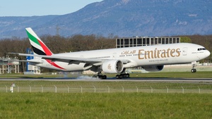 Photo of A6-EQJ - Boeing 777-31H(ER) operated by Emirates