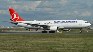 Photo of TC-JNE - Airbus A330-203 operated by Turkish Airlines