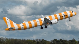 Photo of D-ANLB - Airbus A321-271NX operated by Condor