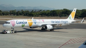 Photo of D-ABON - Boeing 757-330 operated by Condor