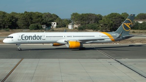 Photo of D-ABOK - Boeing 757-330 operated by Condor