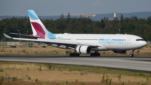 Photo of D-AXGF - Airbus A330-203 operated by Discover Airlines