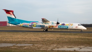Photo of LX-LQA - Bombardier DHC-8-402 Dash 8 Q400 operated by Luxair