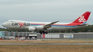 Photo of LX-VCC - Boeing 747-8R7F operated by Cargolux