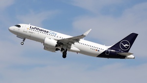 Photo of D-AIJA - Airbus A320-271N operated by Lufthansa City Airlines