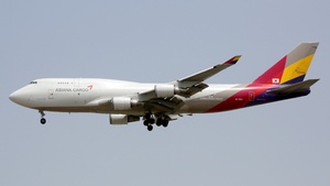 Photo of HL7413 - Boeing 747-48E(BDSF) operated by Asiana Cargo