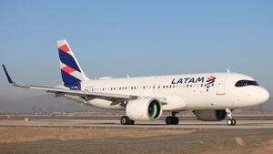 Photo of CC-BHU - Airbus A320-271N operated by LATAM Airlines