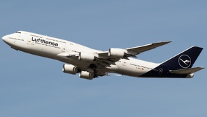 Photo of D-ABYA - Boeing 747-830 operated by Lufthansa