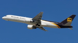 Photo with serial 25457 - Boeing 757-24APF