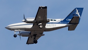 Photo of N401SX - Cessna 402C operated by Cape Air