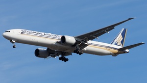 Photo of 9V-SWQ - Boeing 777-312(ER) operated by Singapore Airlines