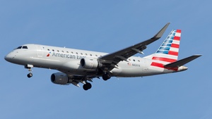 Photo of N431YX - Embraer ERJ-175LR operated by American Eagle (opb Republic Airways)