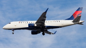 Photo of N206JQ - Embraer ERJ-175LR operated by Delta Connection (opb Republic Airways)