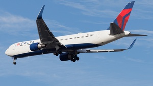 Photo of N185DN - Boeing 767-332(ER) operated by Delta Air Lines