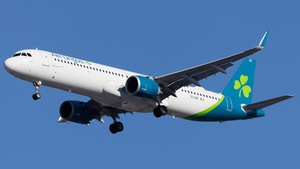 Photo of EI-LRC - Airbus A321-253NX operated by Aer Lingus