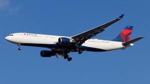 Photo of N822NW - Airbus A330-302 operated by Delta Air Lines