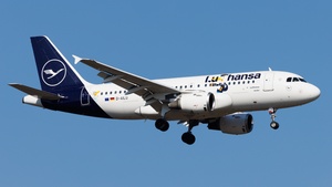 Photo of D-AILU - Airbus A319-114 operated by Lufthansa