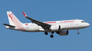 Photo of TS-IMB - Airbus A320-251N operated by Tunisair