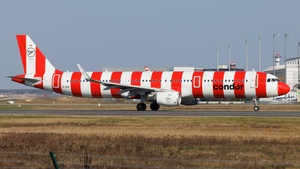 Photo of D-AIAI - Airbus A321-211 operated by Condor