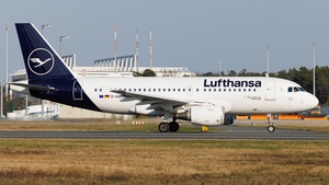 Photo of D-AIBE - Airbus A319-112 operated by Lufthansa