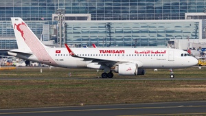Photo of TS-IMB - Airbus A320-251N operated by Tunisair