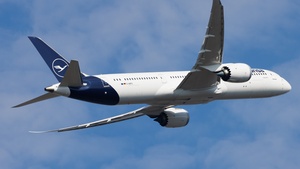 Photo of D-ABPD - Boeing 787-9 Dreamliner operated by Lufthansa