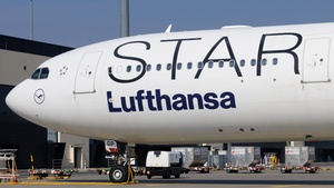 Photo of D-AIGP - Airbus A340-313 operated by Lufthansa