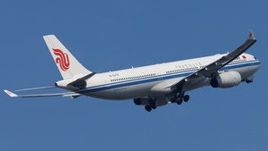 Photo of B-5978 - Airbus A330-343 operated by Air China