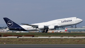 Photo of D-ABYF - Boeing 747-830 operated by Lufthansa