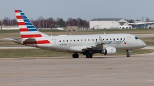 Photo of N749BM - Embraer ERJ-170SE operated by American Eagle (opb Envoy Air)