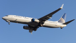 Photo of N62896 - Boeing 737-924(ER) operated by United Airlines