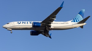 Photo of N37319 - Boeing 737 MAX 8 operated by United Airlines