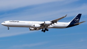 Photo of D-AIHF - Airbus A340-642 operated by Lufthansa