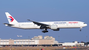 Photo of B-2020 - Boeing 777-39P(ER) operated by China Eastern Airlines